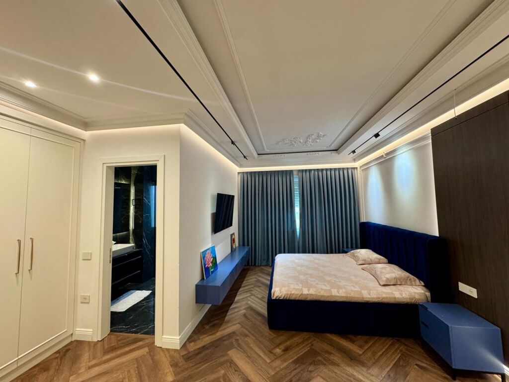 Apartament 4+1+3tualete+2 poste parkimi per shitje Residenca 3D