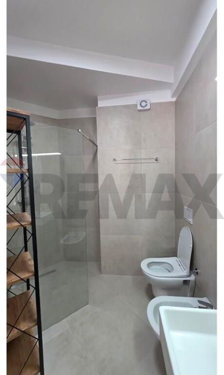 Apartment - For Rent - Zoo Garden, Tirana