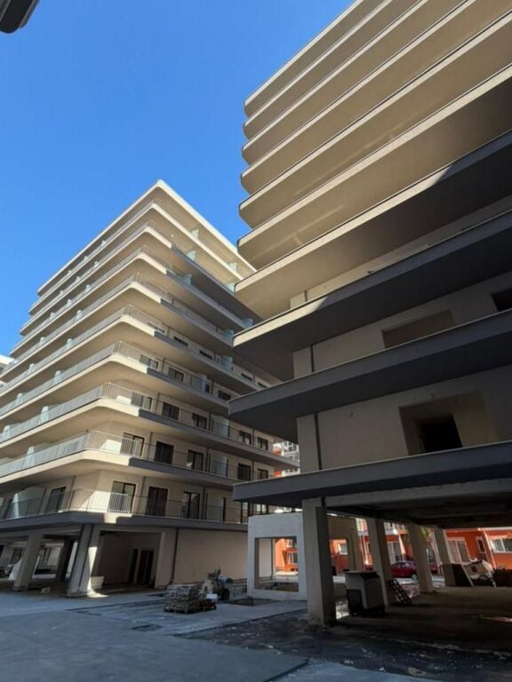 ‼️ Opportunity – 1100€/m² ‼️  🏡 Apartment 2+1+Laundry at Holiday Inn, Shëngjin