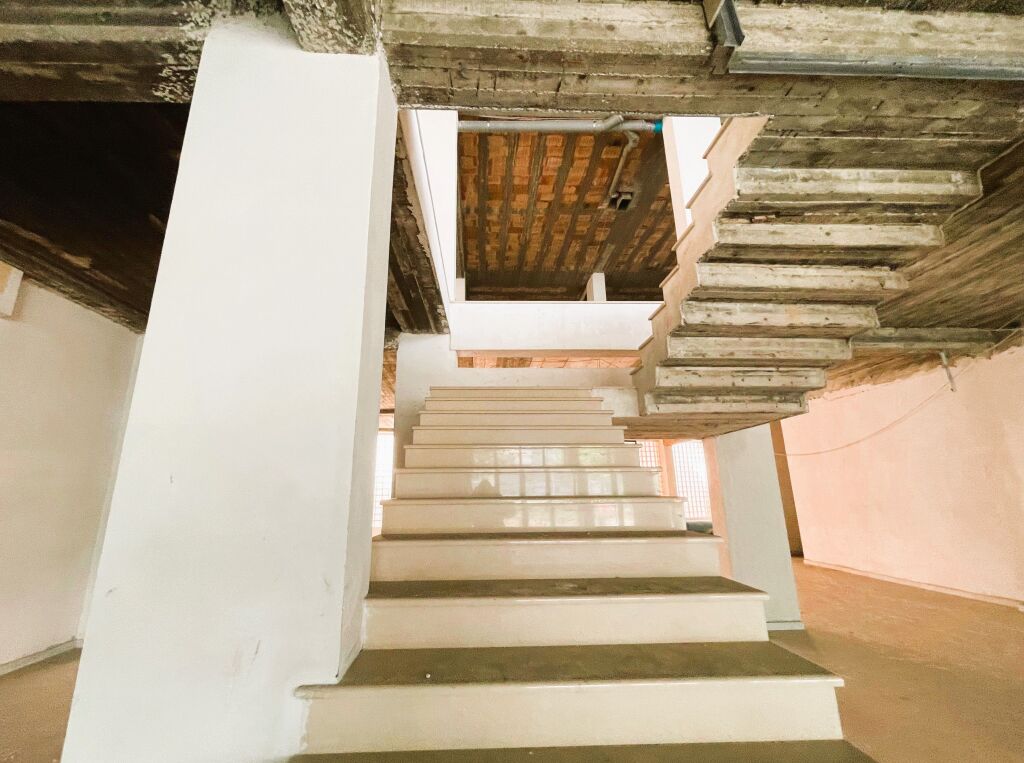 🏢Locale Commerciale in Affitto al Sottopasso del Comune🔥