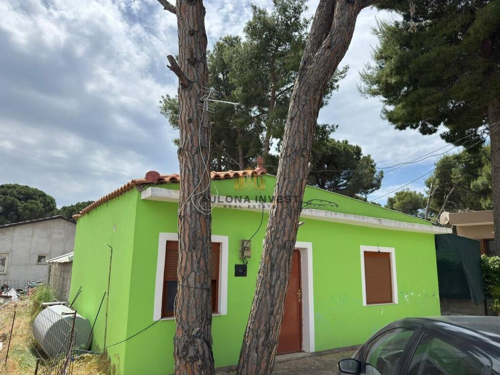 HOUSE FOR SALE IN OLD BEACH, VLORE
