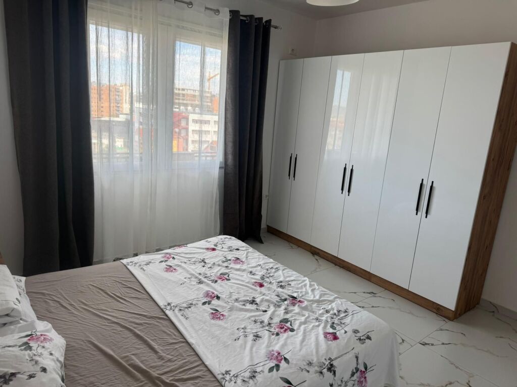 Apartament me qera 1+1 - 📍Kamez , prane (Lokal Bazza)