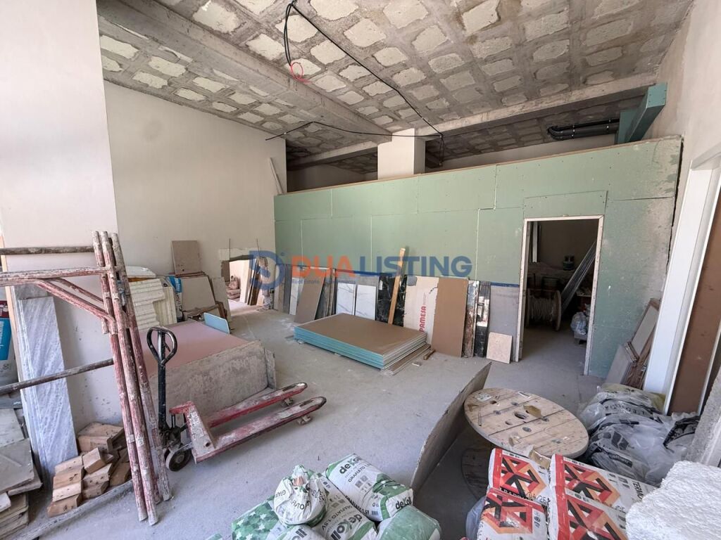 SUPER COMMERCIAL SPACE FOR SALE ‼️ 📍 Selvia, near the “Servete Maçi” school