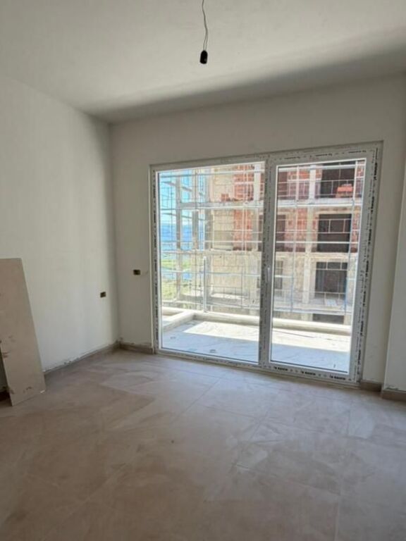 ‼️ Opportunity – 1100€/m² ‼️  🏡 Apartment 2+1+Laundry at Holiday Inn, Shëngjin