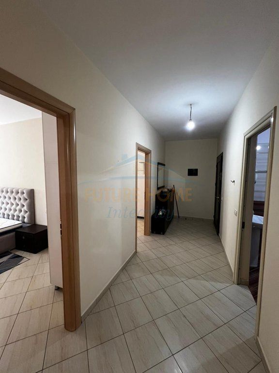 Qera, Apartament 2+1+2, Unaza e Re, Tiranë.