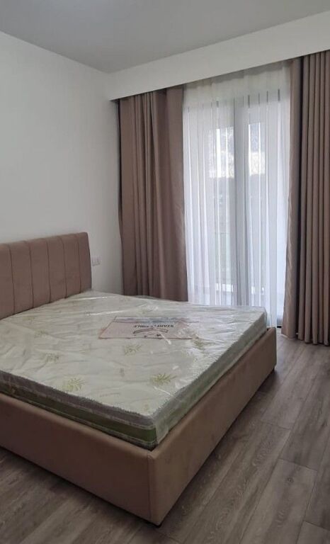 🏡 Appartamento 1+1 in affitto nel complesso moderno Urban Gate, una residenza che offre tranquillità, sicurezza e massimo comfort per vivere.