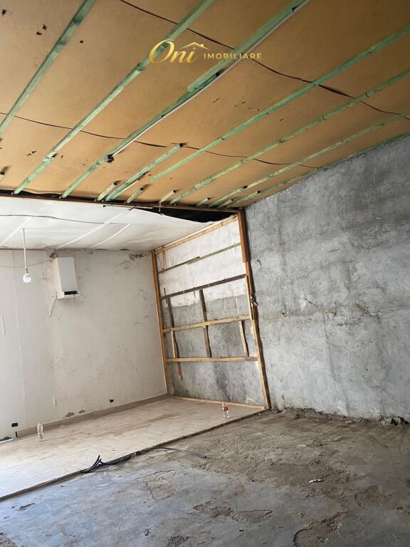 JEPET MAGAZINE ME QERA 350M2 MISTO MAME