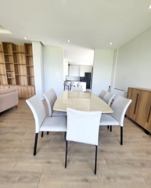 VILLA FOR RENT AT THE DRY LAKE