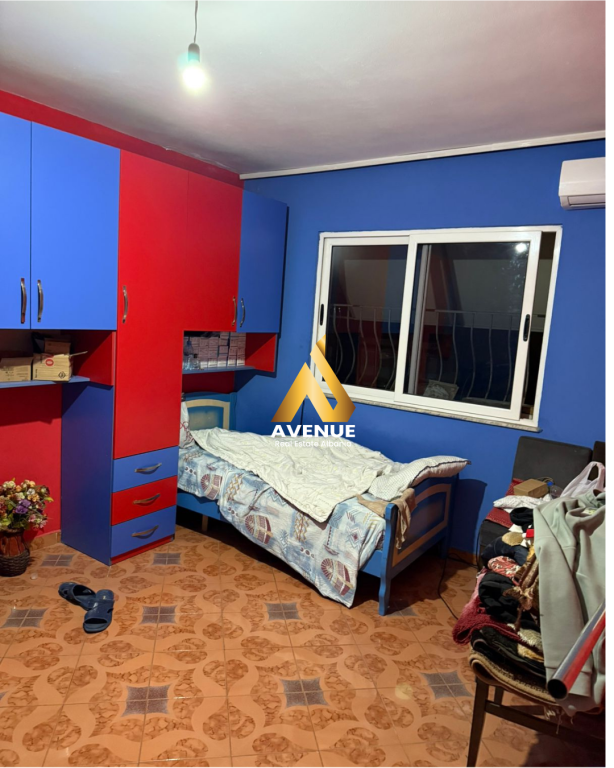 SHITET APARTAMENT 2+1 – LAPRAKË, PRANË KMY, TIRANË