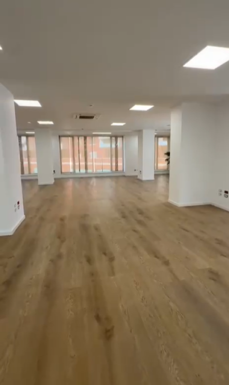 🏢Spazi Ufficio in Affitto al Complesso📍Delijorgji🔥