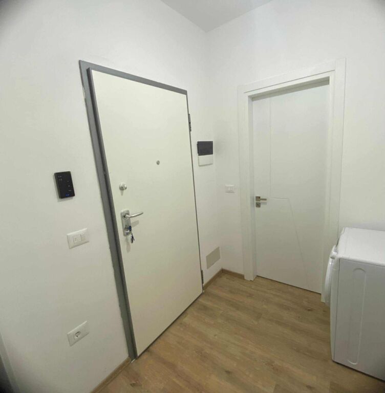 Apartament Me Qera 1+1 ne Porcelan (ID B2101712) Tirane