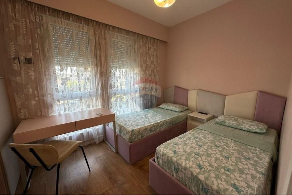 For rent 1+1 at Dritan Hoxha Street.