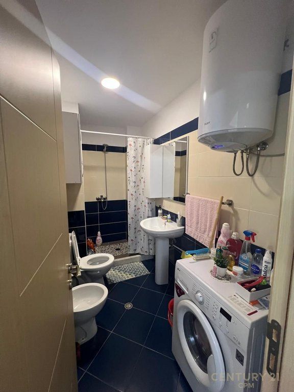 SHITET SUPER APARTAMENT 1+1 I MOBILUAR NË KOMPLEKSIN NOVA, KODRA E DIELLIT 170,000 € Sip. Totale  49m2