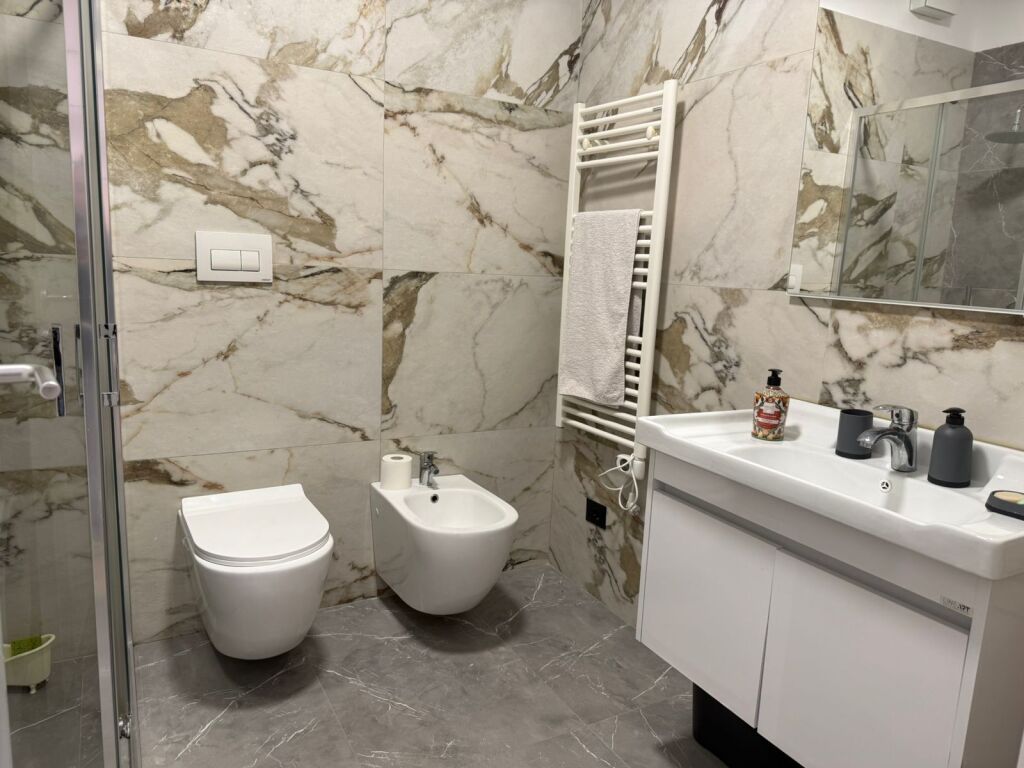 apartament ne shitje 1*1+Post parkimite Rezidenca Sofia