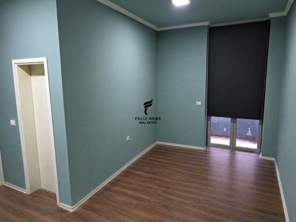 UFFICIO IN AFFITTO 75 M2 STADIO DINAMO 55.000 LEKE FH-74290