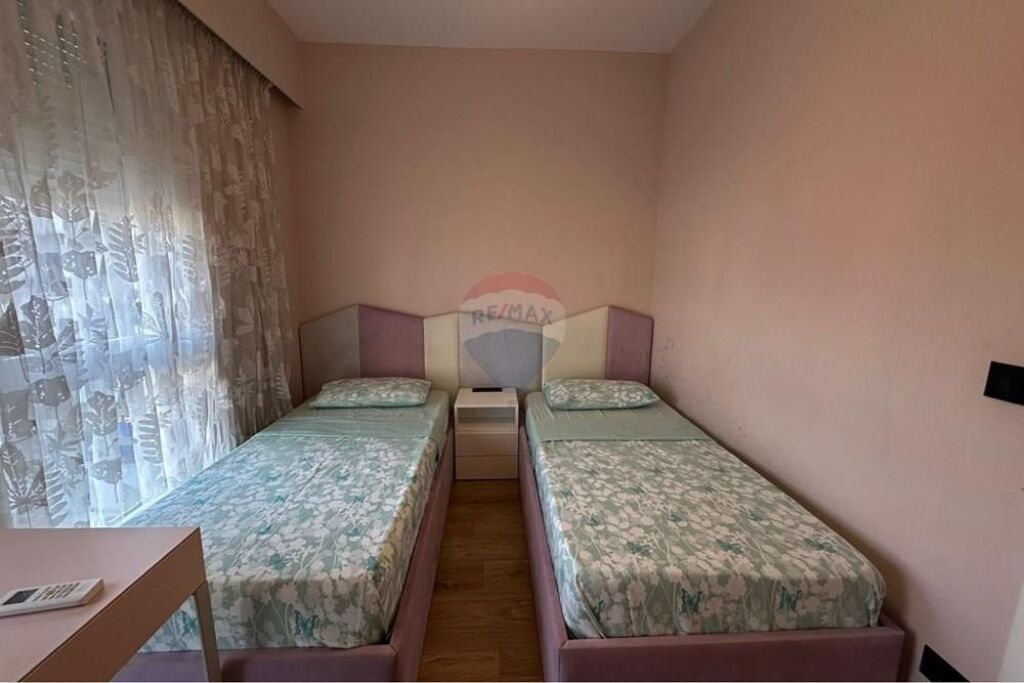 For rent 1+1 at Dritan Hoxha Street.
