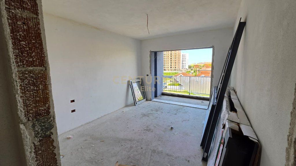 In vendita, Appartamento 1+1 al Complesso Kinoblock a Porcelan! 110.000 €