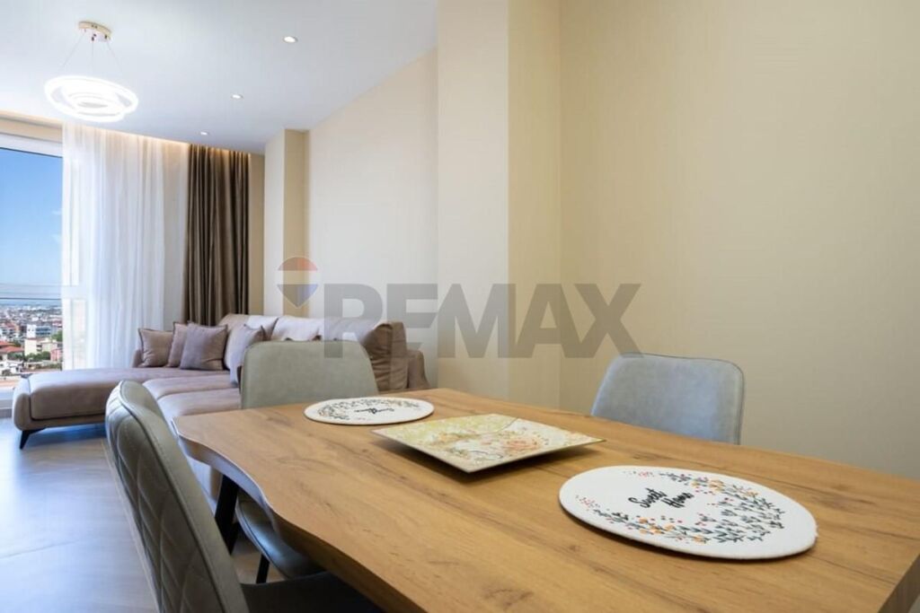 Apartament - Për Qira - Rruga Dalip Peza, Durrës