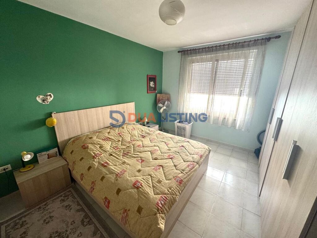 Shitet apartament 2+1, Blloku