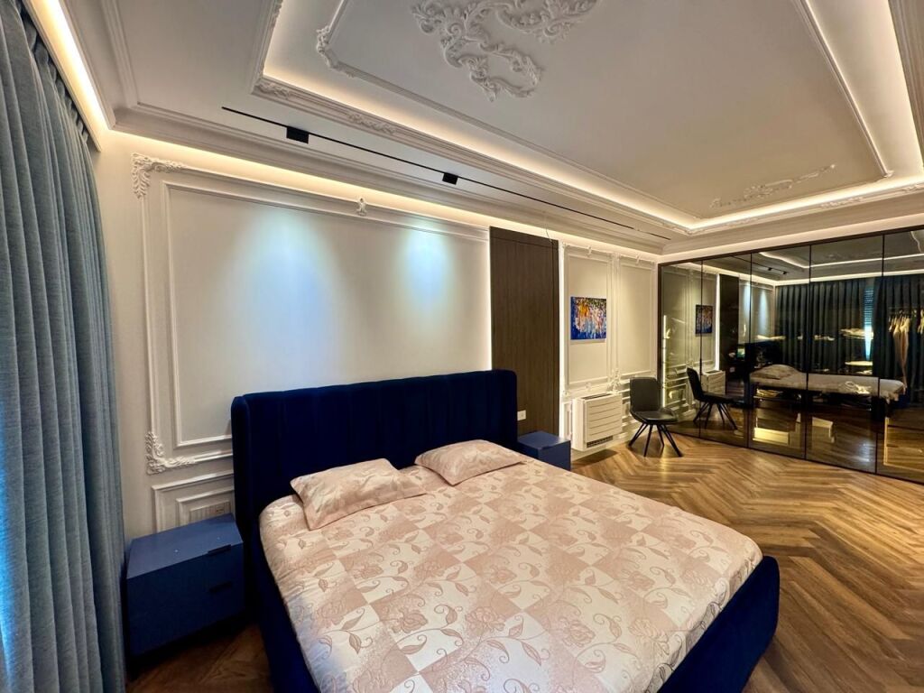 Apartament 4+1+3tualete+2 poste parkimi per shitje Residenca 3D