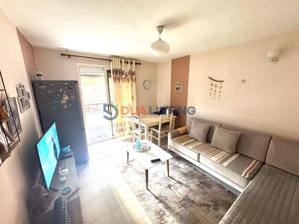 Shitet apartament 2+1, Blloku