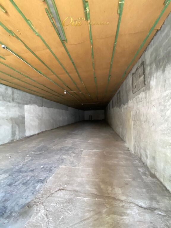 JEPET MAGAZINE ME QERA 350M2 MISTO MAME