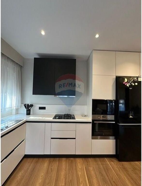 For rent 1+1 at Dritan Hoxha Street.