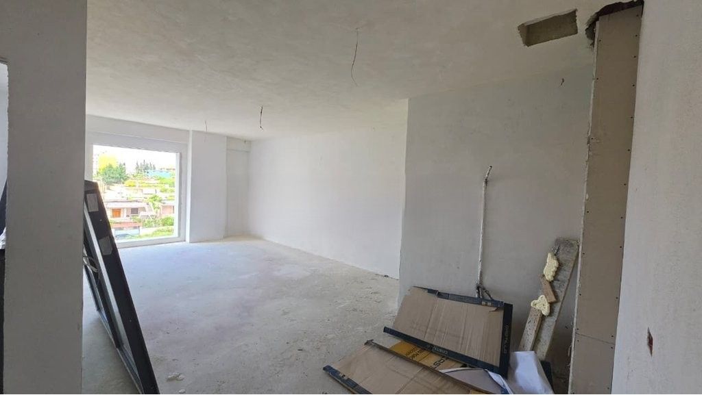 Shitet, Apartament 1+1 te Kompleksi Kinoblock ne Porcelan! 110,000 €