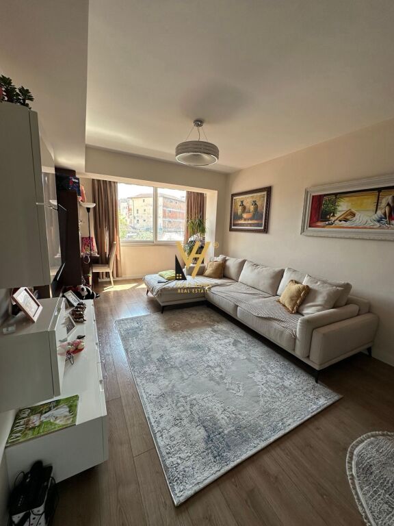 VENDESI APPARTAMENTO 2+1+BLK IN VIA ELBASAN 26.500.000 LEKE