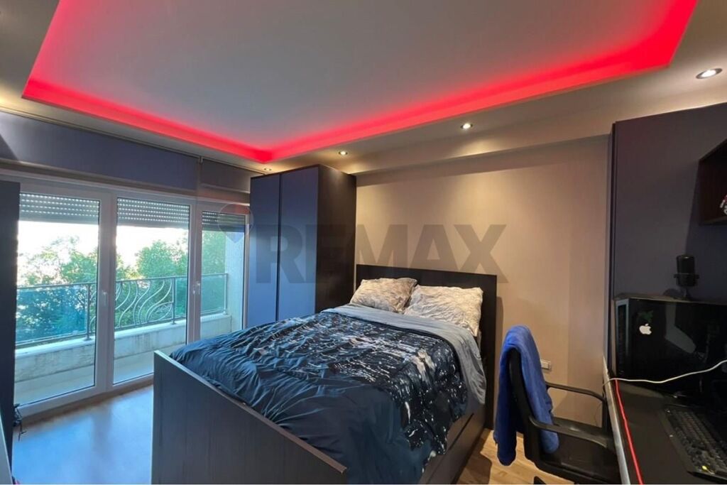 Duplex in vendita a Kodra e Diellit 2