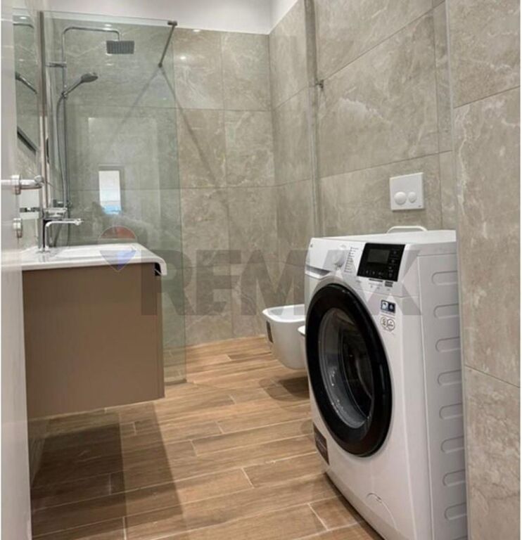 Apartment 2+1+2+Parking for rent Tower Bridge 4
