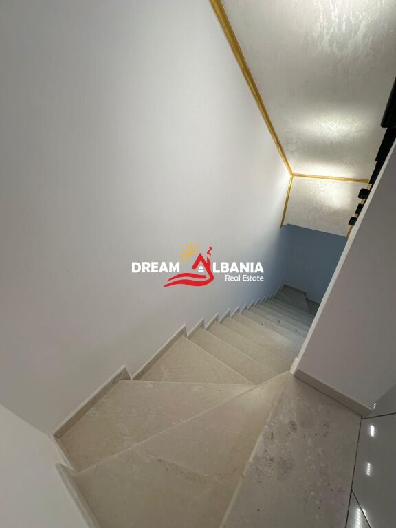 Duplex 3+1+3 for rent between 2 Residences Kodra e Diellit (ID 4231353).