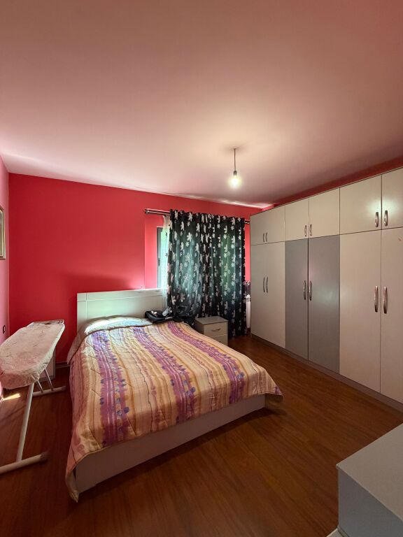 Apartament 3+1+2 në Yzberisht