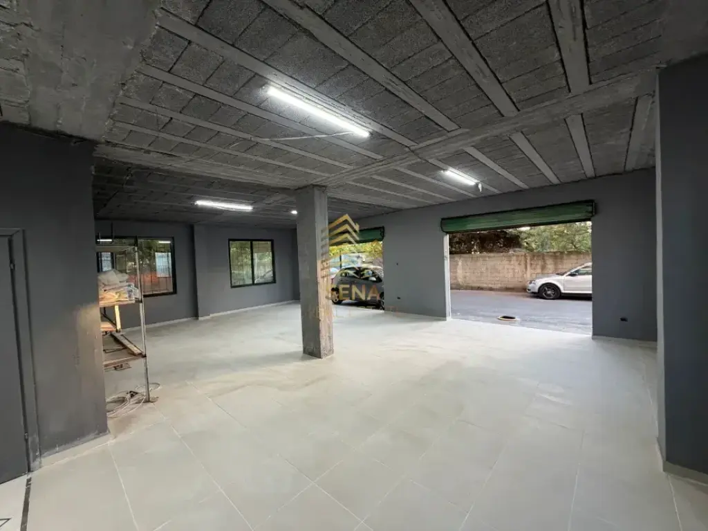 Rent, Warehouse 95m2, Don Bosko, 750 Euro