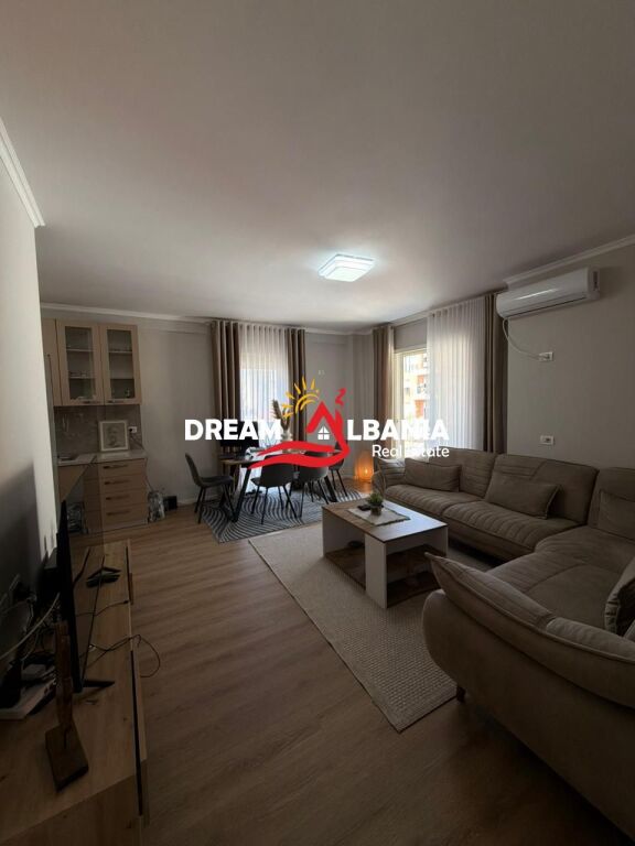 Appartamento 2+1 in affitto in Via Haxhi Hysen Dalliu vicino a KMY (ID 42215552)