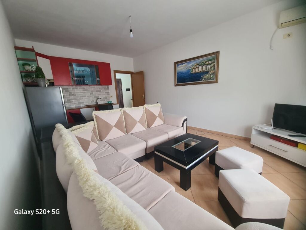 Apartment for rent 1+1 astir