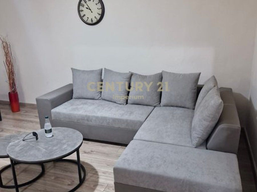 Jepet me Qira Apartament 1+1 tek Irfan Tomini 450 € /Muaj Sip. Totale  56m2