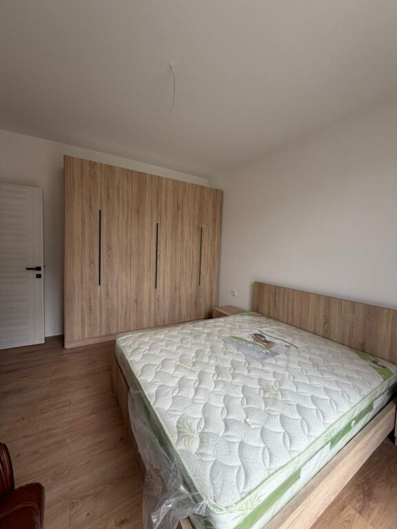Jepet me qira apartament 1+1  ne Paskuqan !!