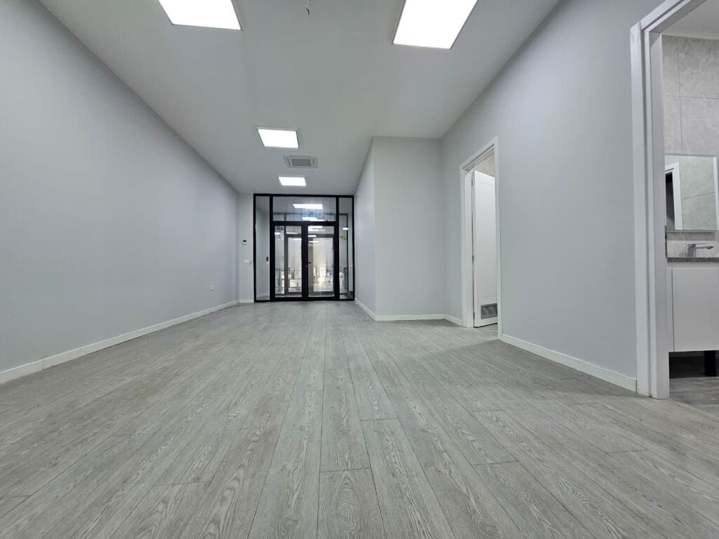 Zyra me qira Open Space! Rruga Hoxha Tasim,