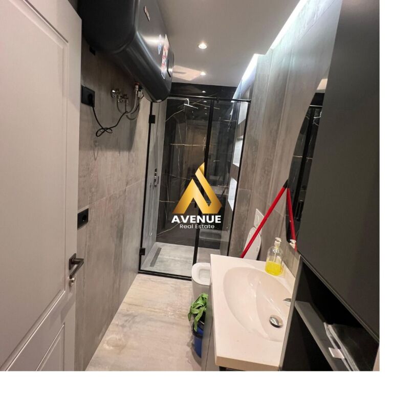 Jepet me qera apartament 1+1 luksoz te Kodra e Diellit 1, Tiranë,