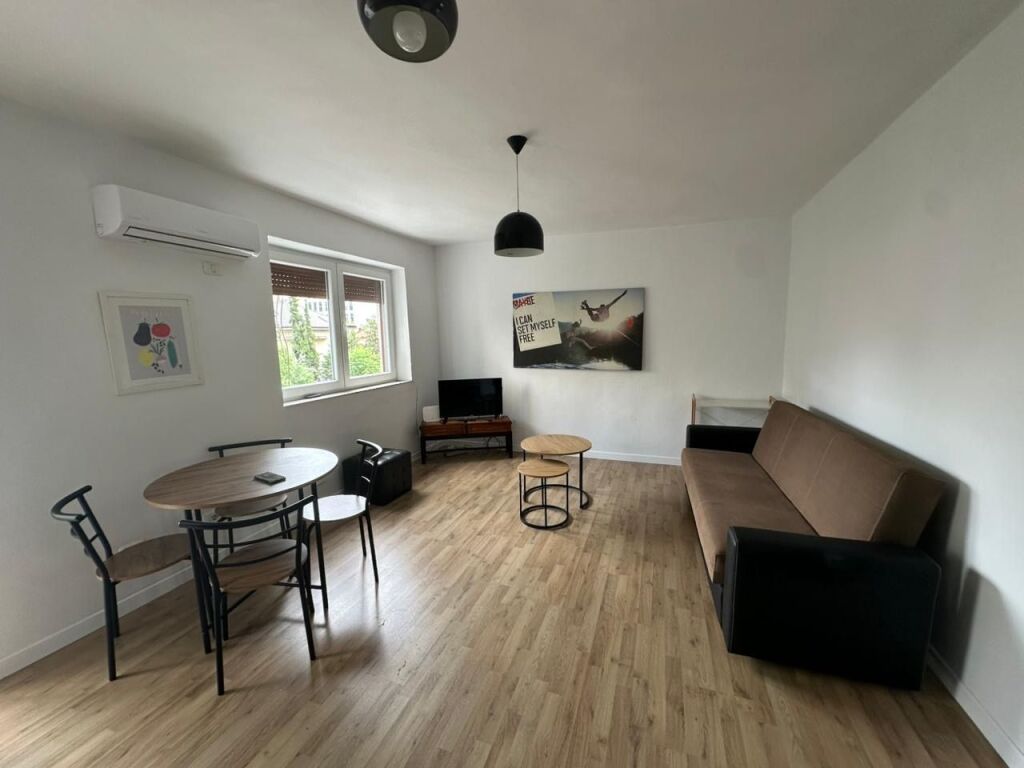 Appartamento 1+1 in affitto in Via Elbasani!