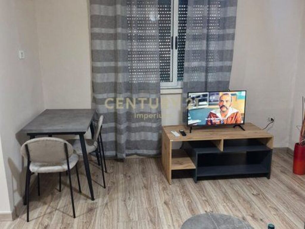 Jepet me Qira Apartament 1+1 tek Irfan Tomini