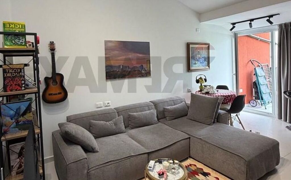 IN VENDITA, APPARTAMENTO 1+1, FRESKU ID: 530581011-16
