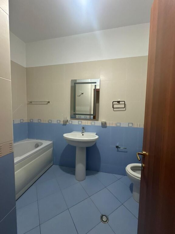 Appartamento 2+1+2 in vendita