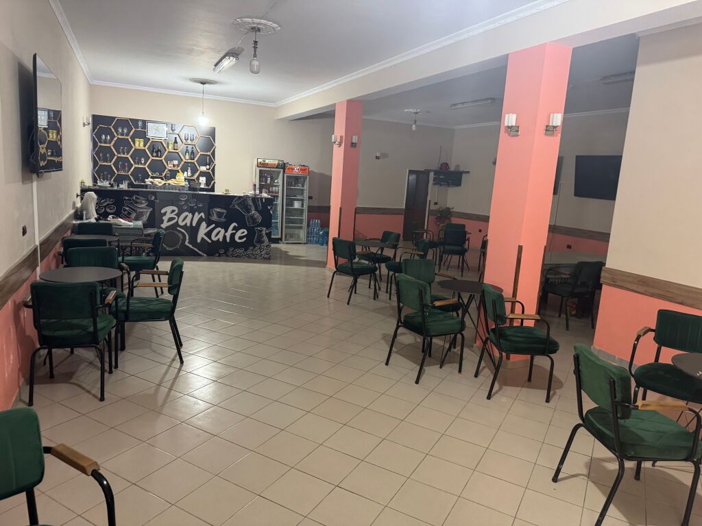 Business premises for rent in Astir.