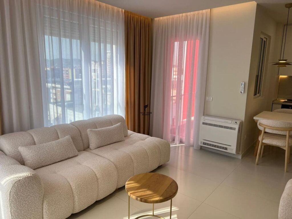 APARTAMENT ME QERA 1+1 BULEVARDI RI 65.000 LEKE FH-74508