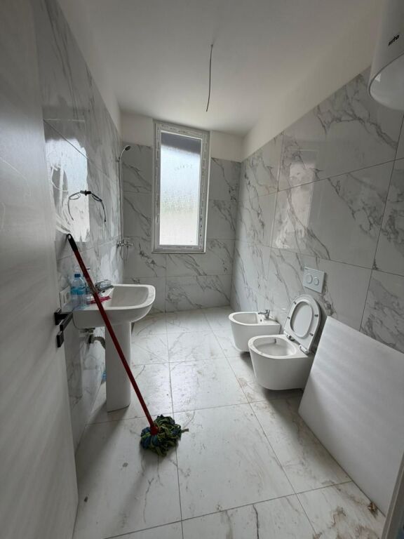 Jepet me qira apartament 1+1  ne Paskuqan !!