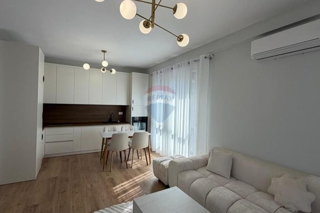 FOR RENT APARTMENT 2+1+2 PORCELAIN