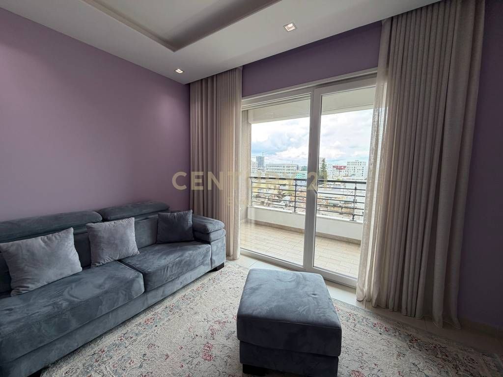 FORMER RESTAURANT DURRESI-FOR SALE APARTMENT 2+1+2