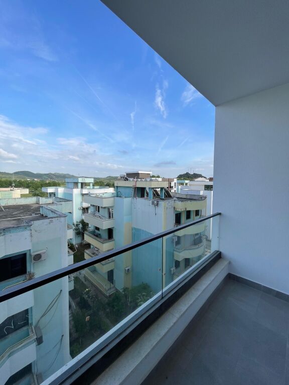 Apartment 1+1 for sale in Golem !